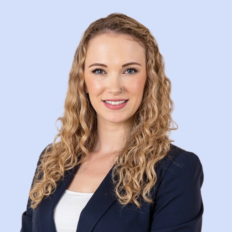 Claudine Young Content & Social Media Managerin, Julius Bär